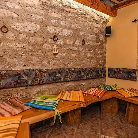 Castello Hotel