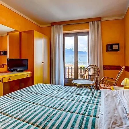 Castello Otel Tignale
