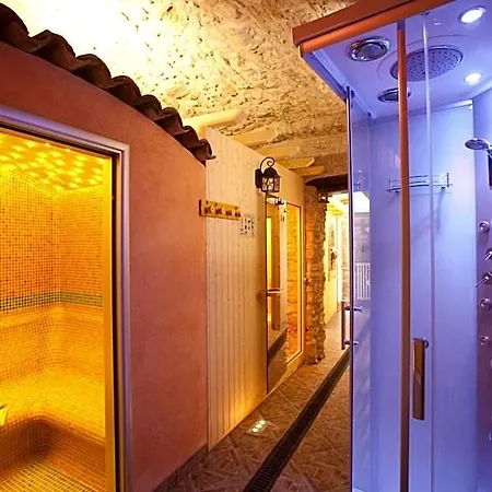 Castello Otel