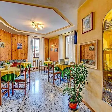 Castello Otel