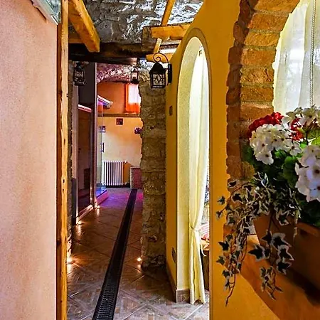 Castello 3*
