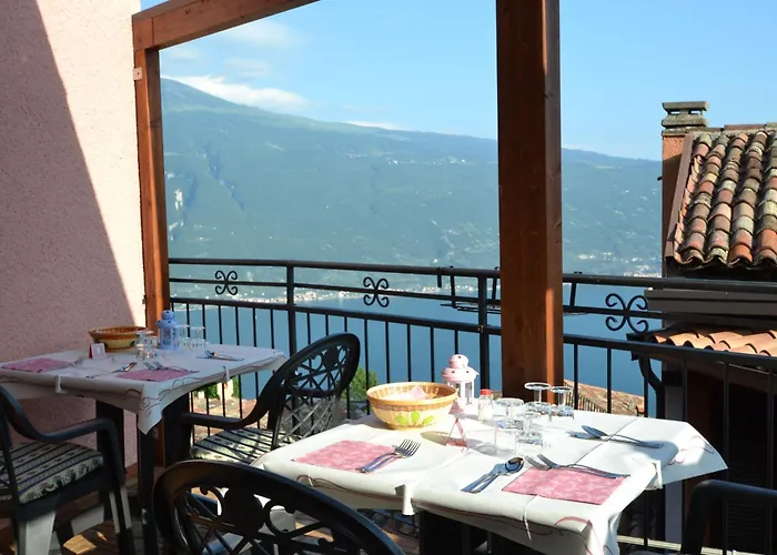 Szálloda Castello 3*