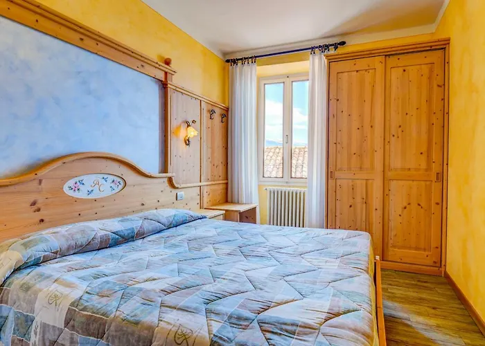 Castello Szálloda 3*