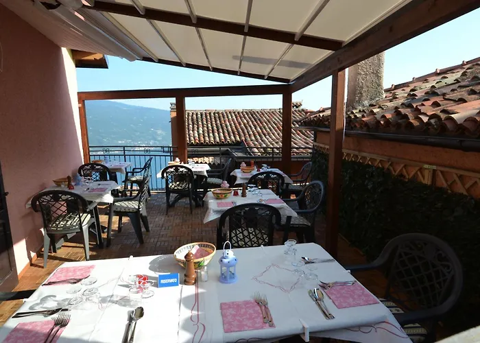 Hotel Castello Tignale